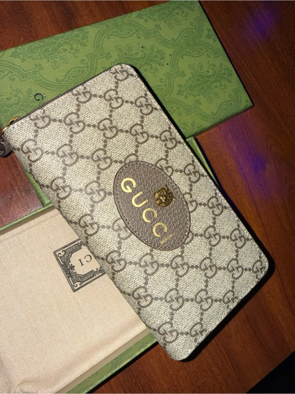 Quality Monogram Zip Wallet with Leather Logo Patch